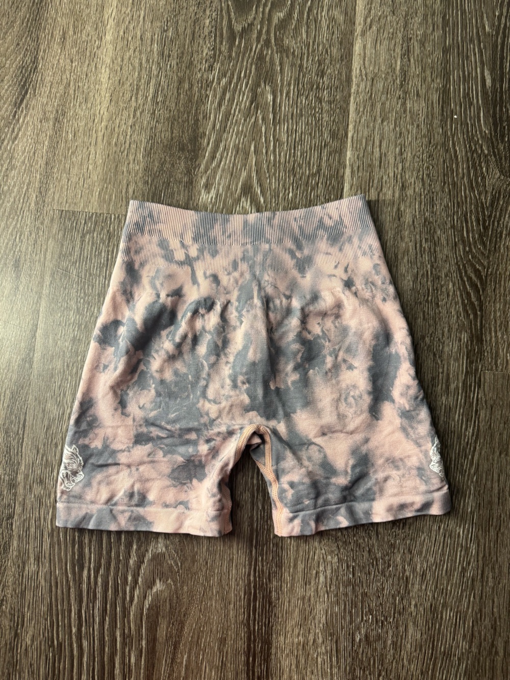DARC sport shorts in Pink & Gray